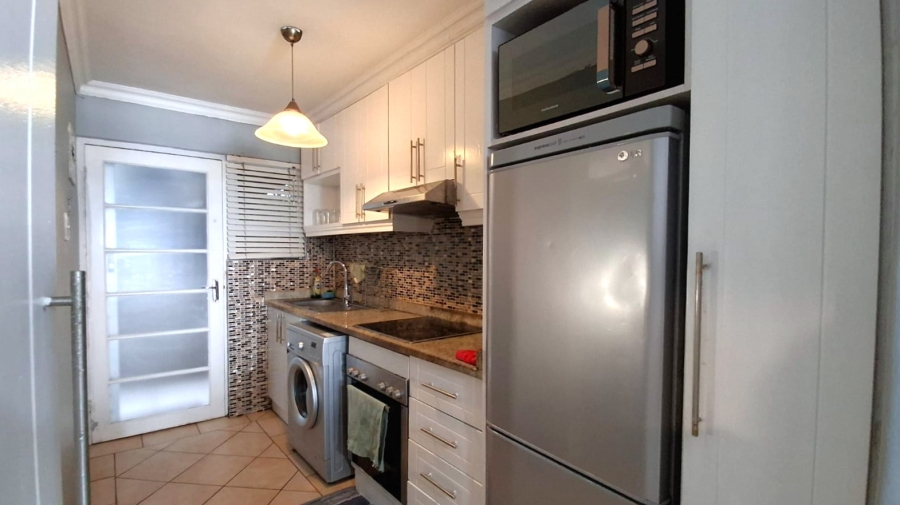 To Let 2 Bedroom Property for Rent in Westbrook KwaZulu-Natal