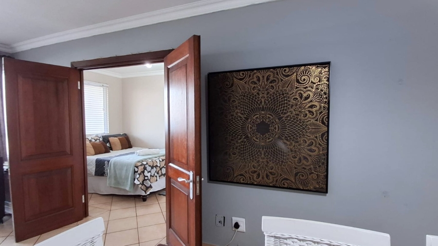 To Let 2 Bedroom Property for Rent in Westbrook KwaZulu-Natal