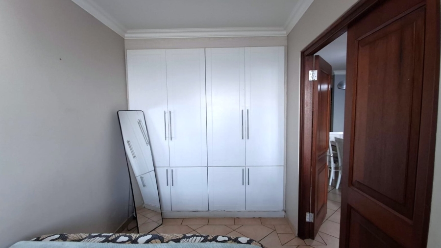 To Let 2 Bedroom Property for Rent in Westbrook KwaZulu-Natal