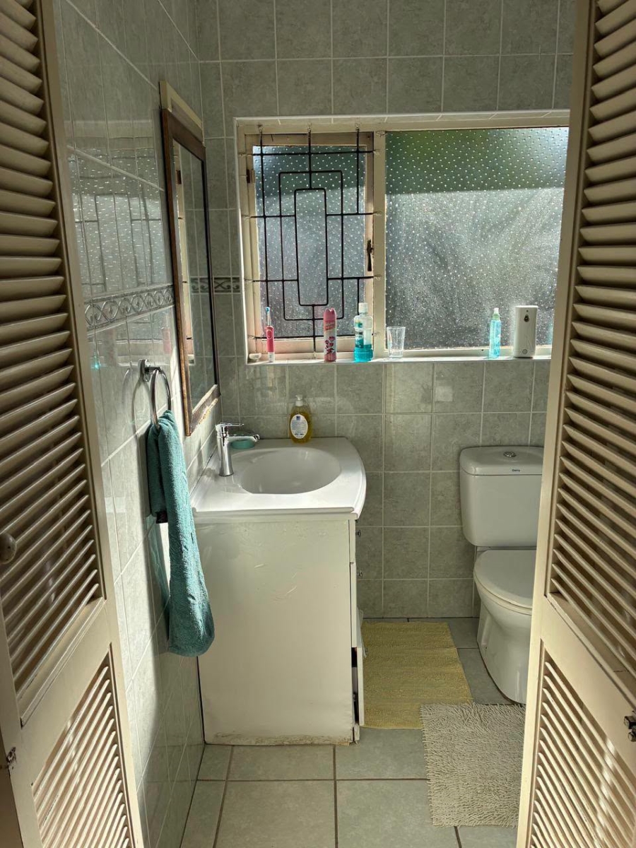 4 Bedroom Property for Sale in Dawncliffe KwaZulu-Natal