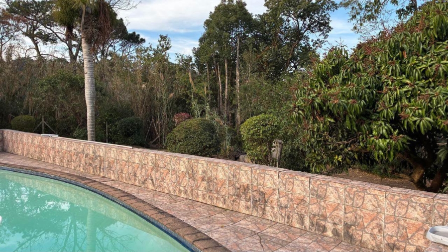 4 Bedroom Property for Sale in Dawncliffe KwaZulu-Natal