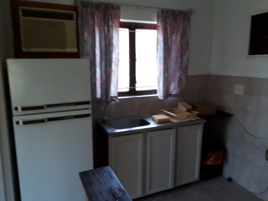 To Let 1 Bedroom Property for Rent in Warner Beach KwaZulu-Natal