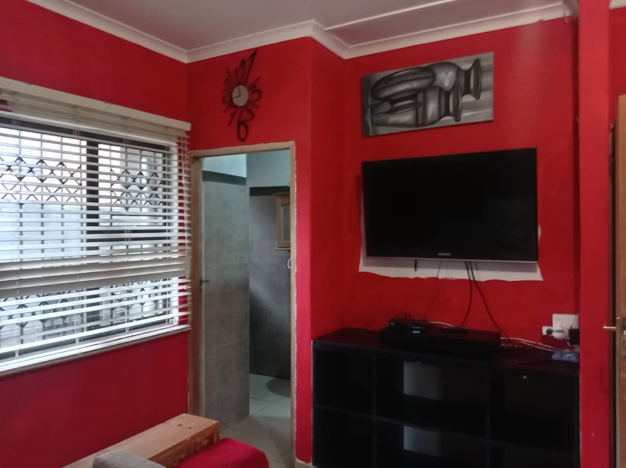 4 Bedroom Property for Sale in Lovu KwaZulu-Natal