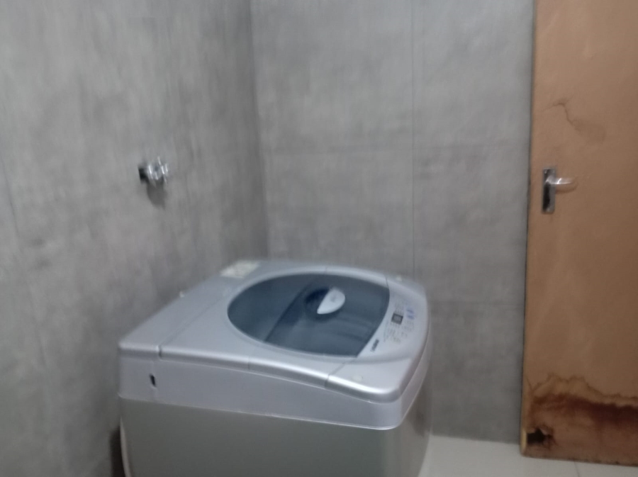 4 Bedroom Property for Sale in Lovu KwaZulu-Natal
