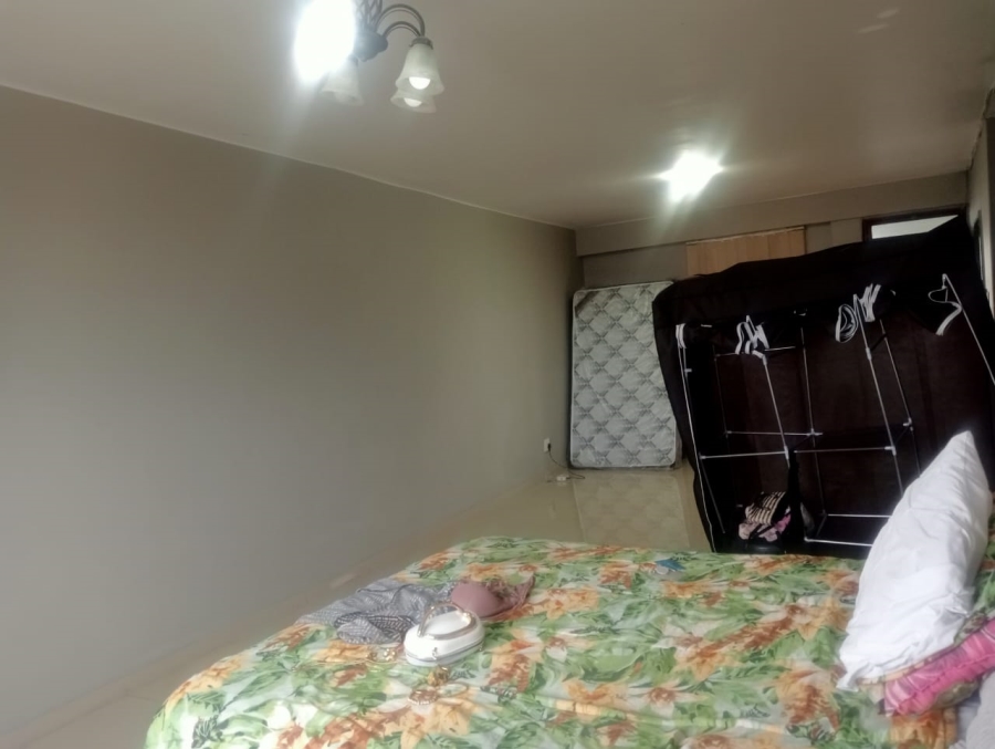 To Let 2 Bedroom Property for Rent in Esplanade KwaZulu-Natal