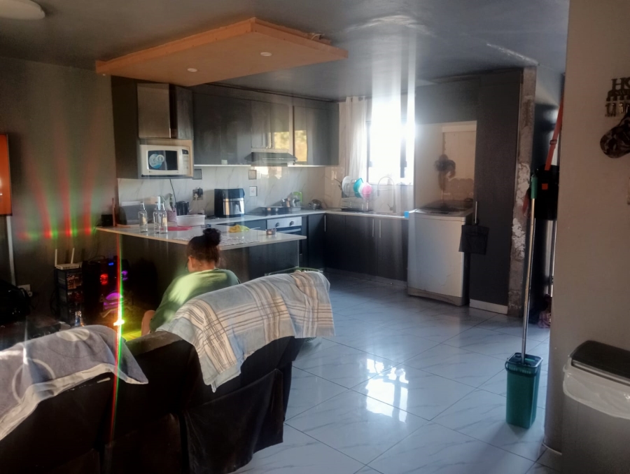 3 Bedroom Property for Sale in Newlands East KwaZulu-Natal