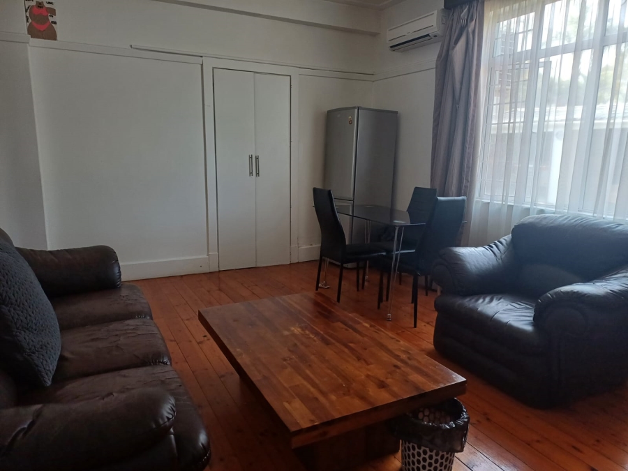 To Let 2 Bedroom Property for Rent in Essenwood KwaZulu-Natal
