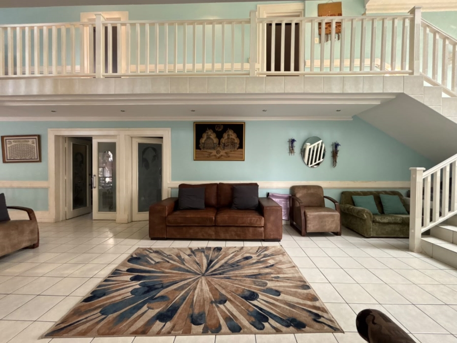 To Let 5 Bedroom Property for Rent in Sherwood KwaZulu-Natal