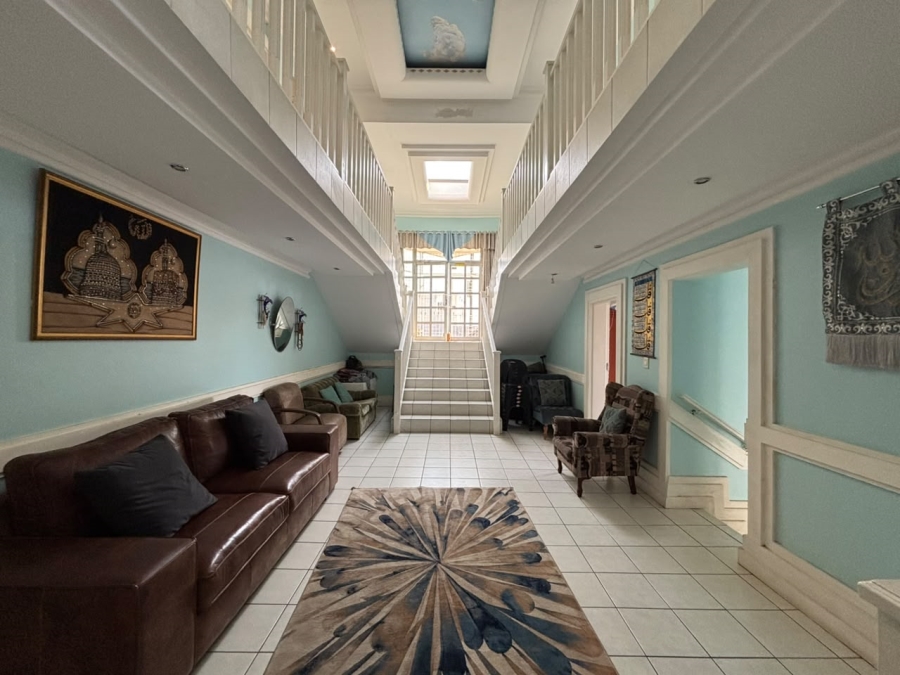 To Let 5 Bedroom Property for Rent in Sherwood KwaZulu-Natal