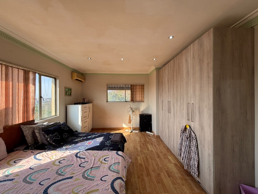 To Let 5 Bedroom Property for Rent in Sherwood KwaZulu-Natal