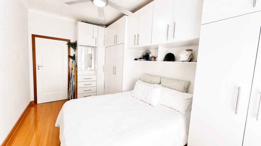 3 Bedroom Property for Sale in Ocean View KwaZulu-Natal