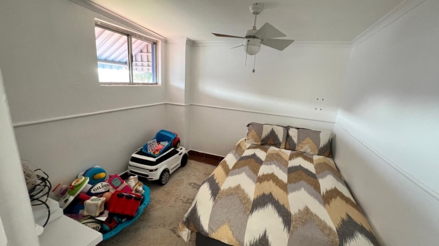 3 Bedroom Property for Sale in Ocean View KwaZulu-Natal