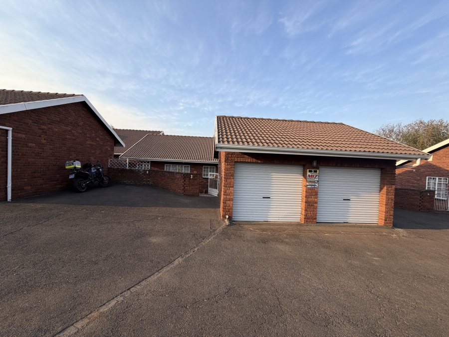 3 Bedroom Property for Sale in Bisley KwaZulu-Natal