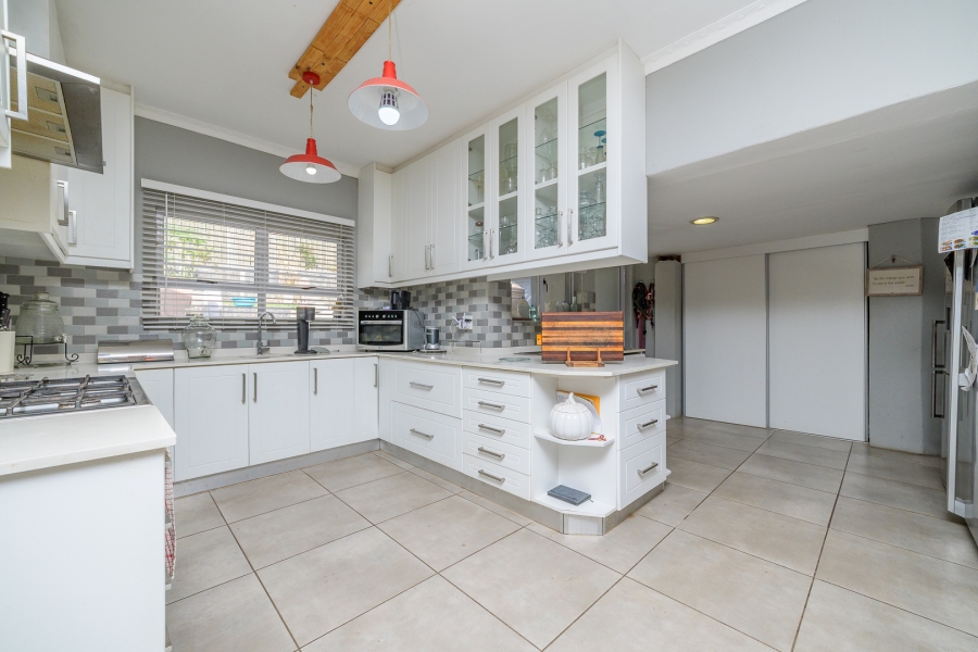 3 Bedroom Property for Sale in Woodside KwaZulu-Natal