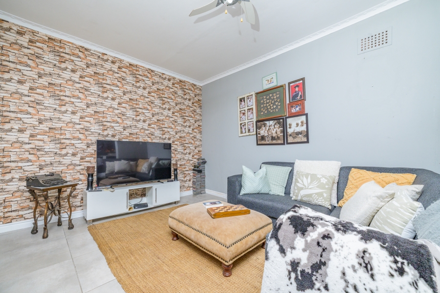 3 Bedroom Property for Sale in Woodside KwaZulu-Natal