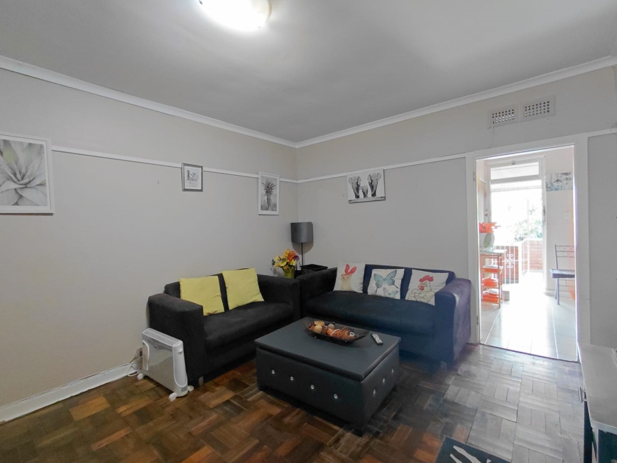 1 Bedroom Property for Sale in Westridge KwaZulu-Natal