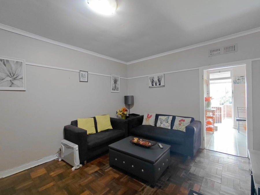 1 Bedroom Property for Sale in Westridge KwaZulu-Natal