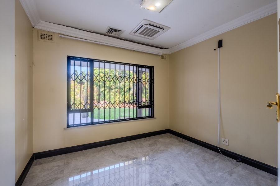 6 Bedroom Property for Sale in La Lucia KwaZulu-Natal