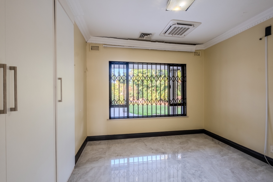 6 Bedroom Property for Sale in La Lucia KwaZulu-Natal