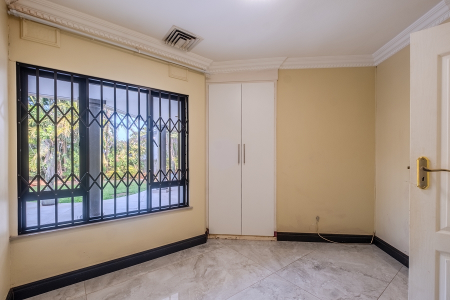 6 Bedroom Property for Sale in La Lucia KwaZulu-Natal