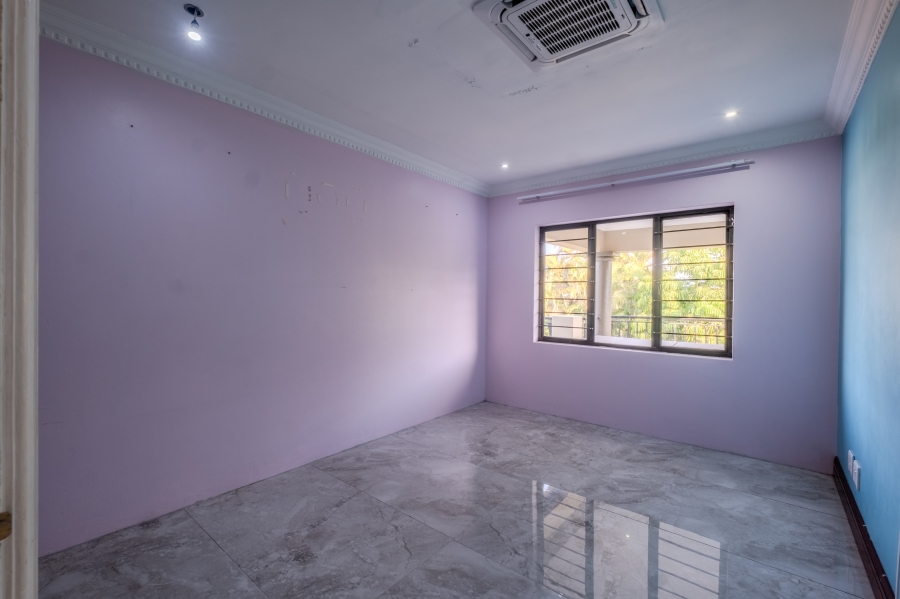 6 Bedroom Property for Sale in La Lucia KwaZulu-Natal