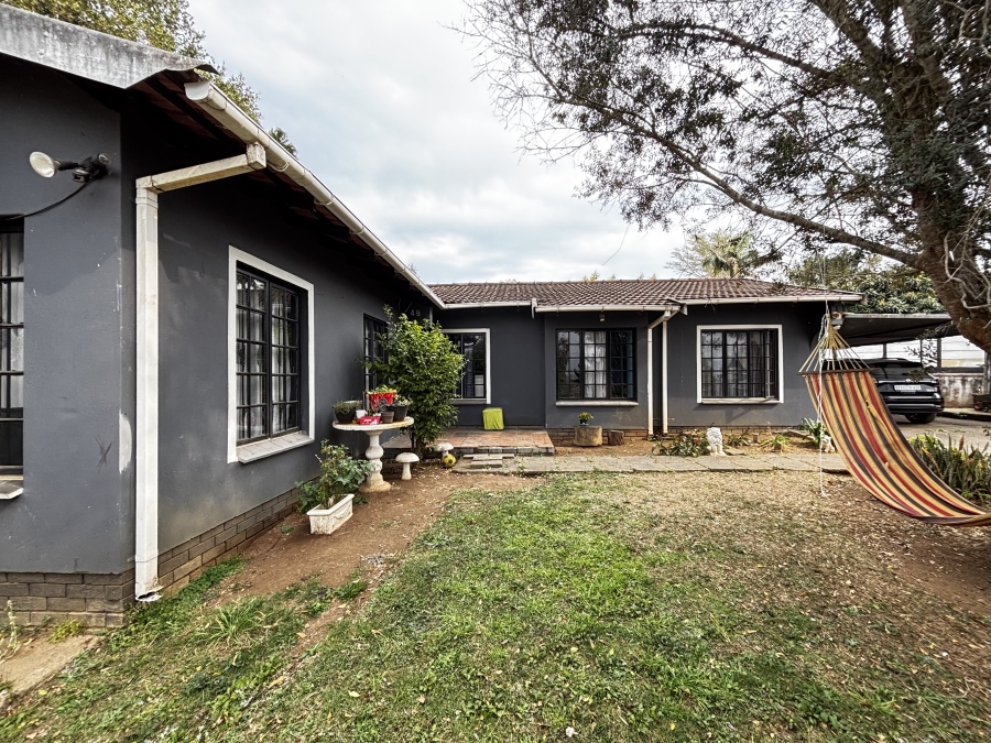 3 Bedroom Property for Sale in Lincoln Meade KwaZulu-Natal