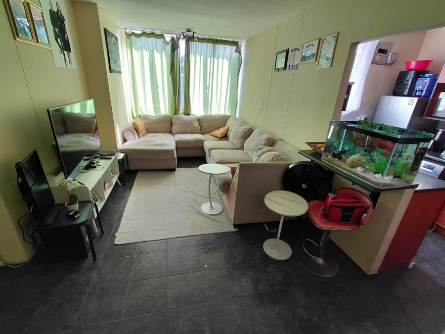 2 Bedroom Property for Sale in Essenwood KwaZulu-Natal