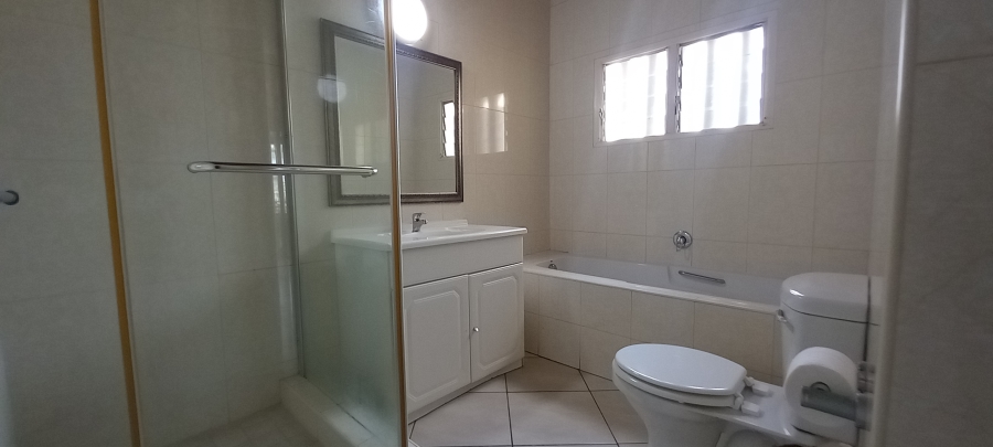 3 Bedroom Property for Sale in Willard Beach KwaZulu-Natal
