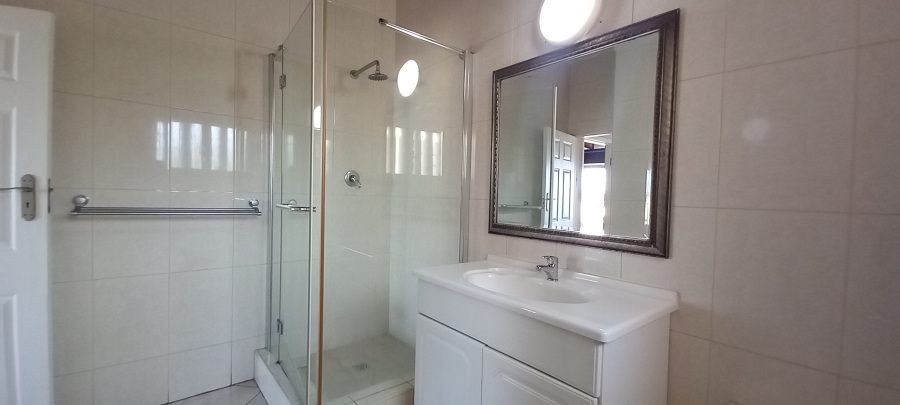 3 Bedroom Property for Sale in Willard Beach KwaZulu-Natal