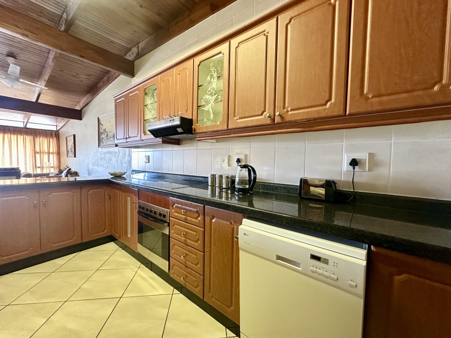 3 Bedroom Property for Sale in Willard Beach KwaZulu-Natal