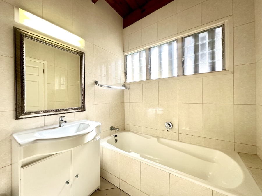3 Bedroom Property for Sale in Willard Beach KwaZulu-Natal