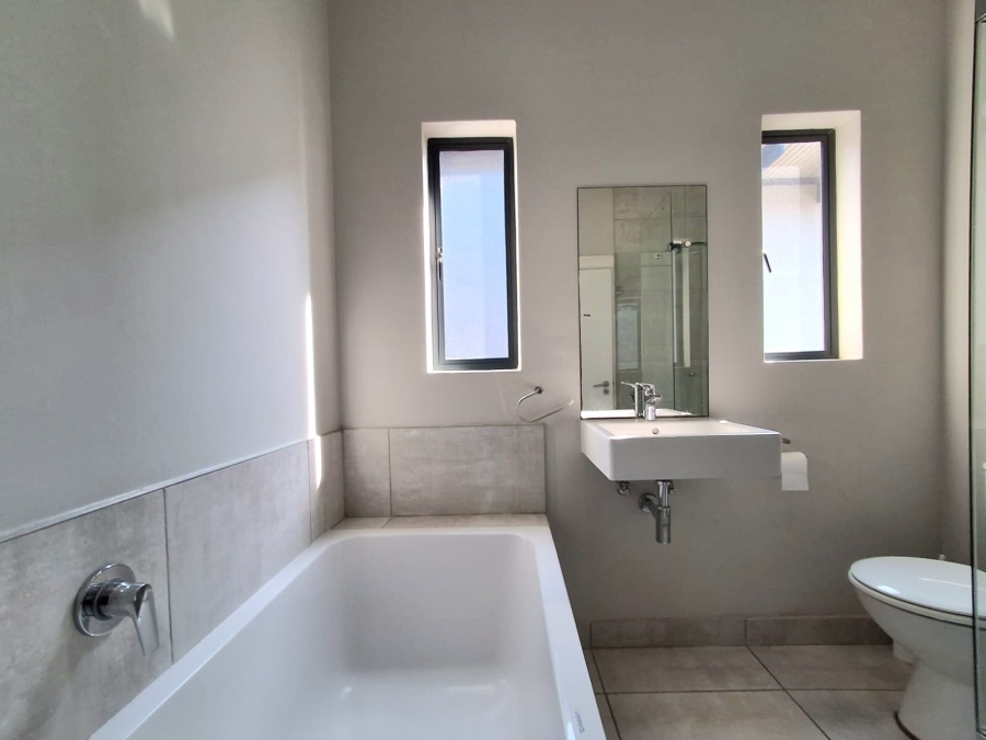2 Bedroom Property for Sale in Palm Lakes Estate KwaZulu-Natal