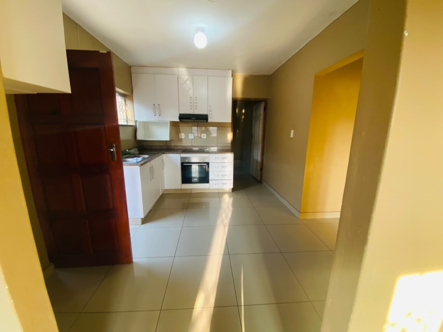 To Let 3 Bedroom Property for Rent in Kenville KwaZulu-Natal