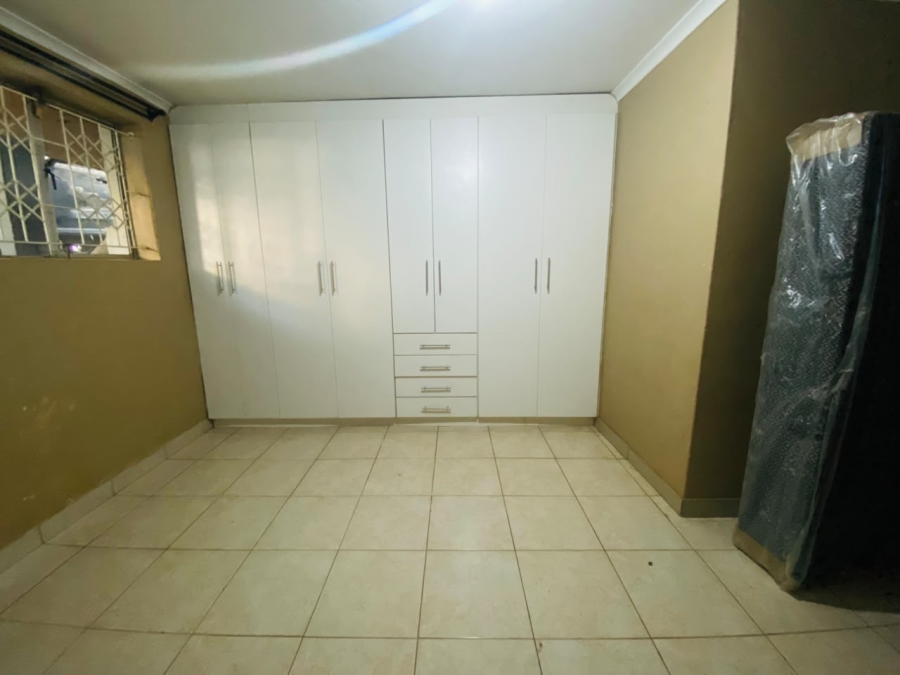 To Let 3 Bedroom Property for Rent in Kenville KwaZulu-Natal