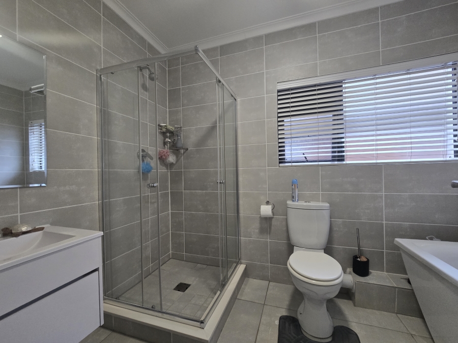 To Let 2 Bedroom Property for Rent in Ballito Central KwaZulu-Natal