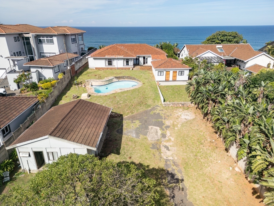 5 Bedroom Property for Sale in Ocean View KwaZulu-Natal