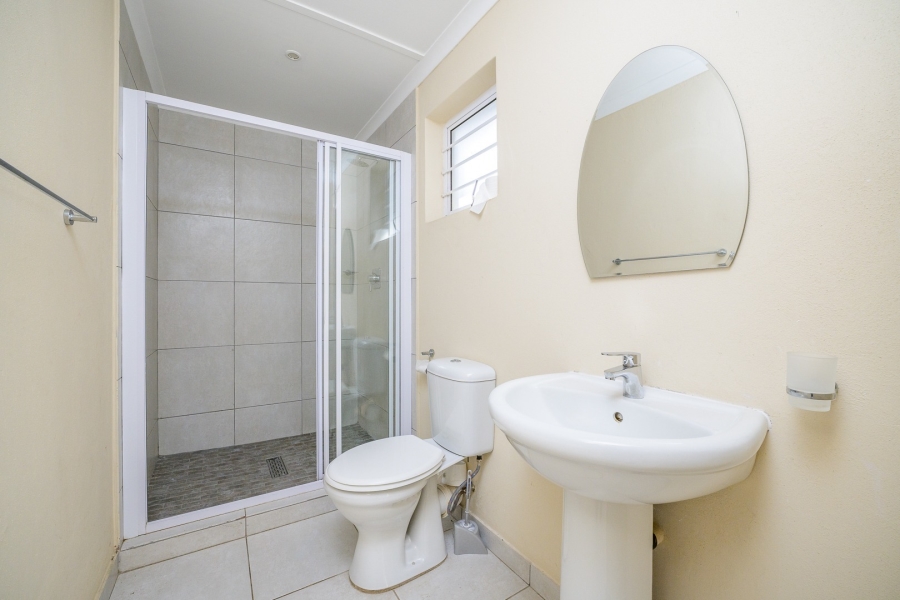 5 Bedroom Property for Sale in Ocean View KwaZulu-Natal