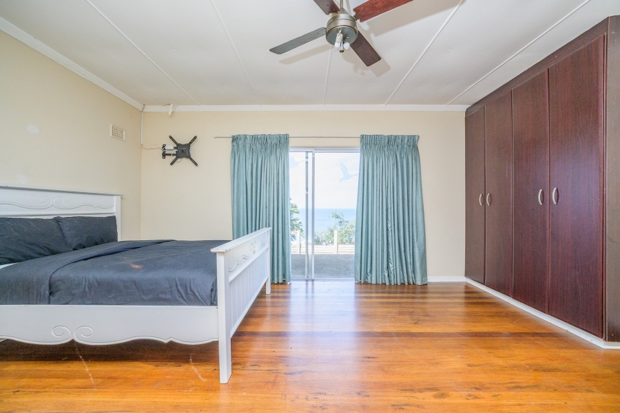 5 Bedroom Property for Sale in Ocean View KwaZulu-Natal