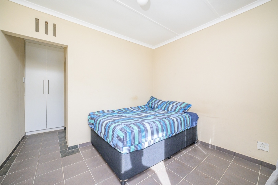 5 Bedroom Property for Sale in Ocean View KwaZulu-Natal