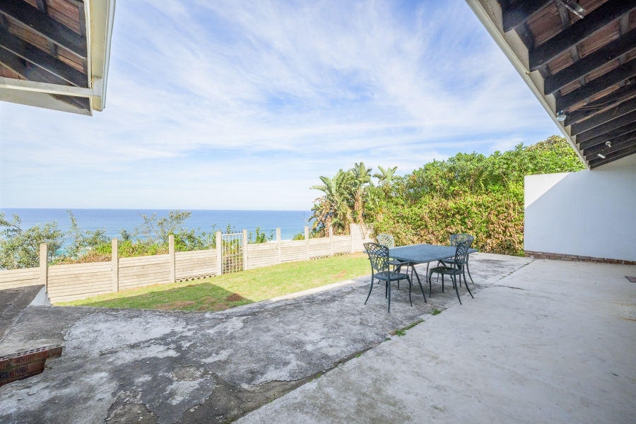 5 Bedroom Property for Sale in Ocean View KwaZulu-Natal