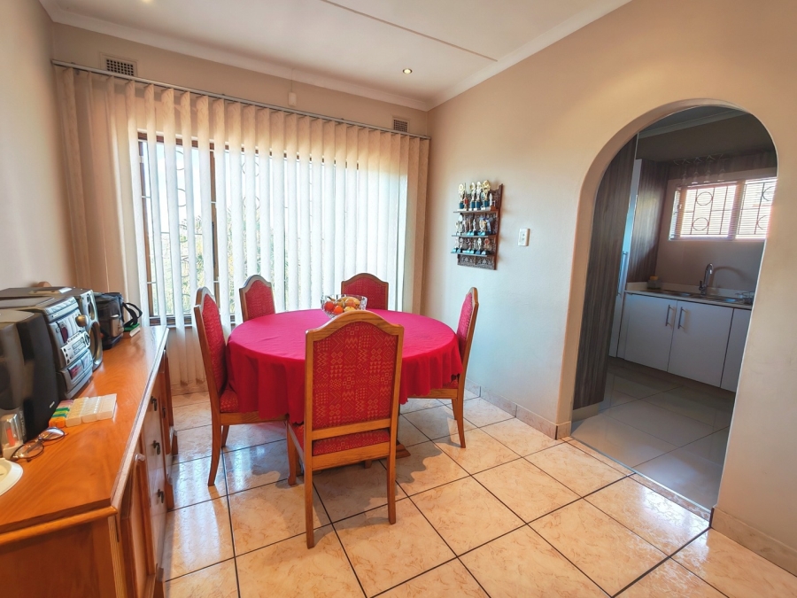 4 Bedroom Property for Sale in Burlington Heights KwaZulu-Natal