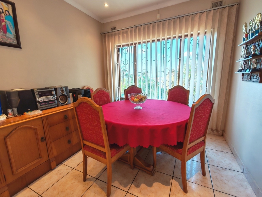 4 Bedroom Property for Sale in Burlington Heights KwaZulu-Natal