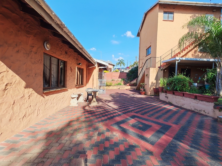 4 Bedroom Property for Sale in Burlington Heights KwaZulu-Natal