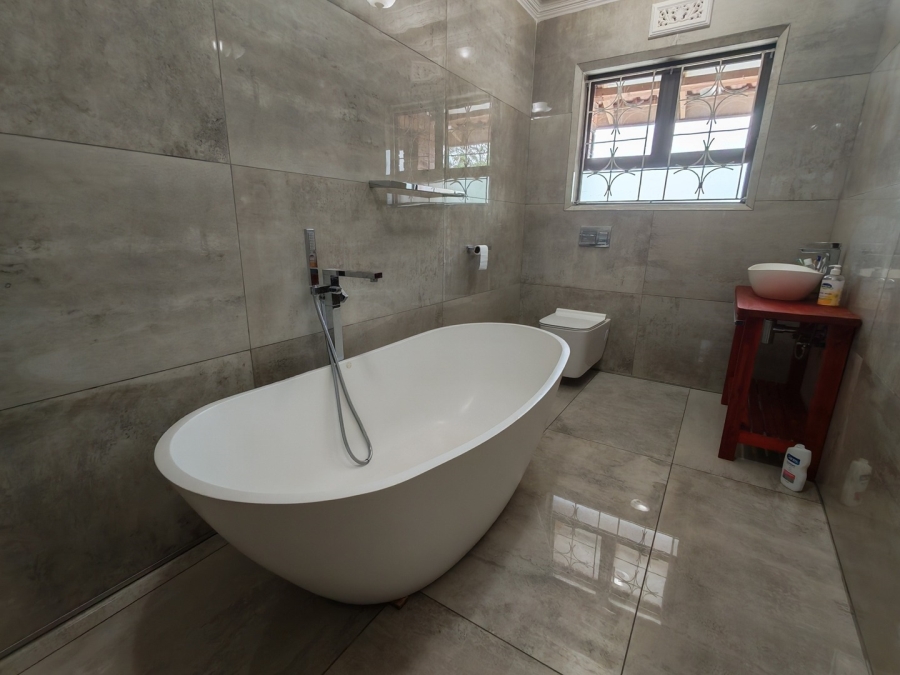 4 Bedroom Property for Sale in Shallcross KwaZulu-Natal
