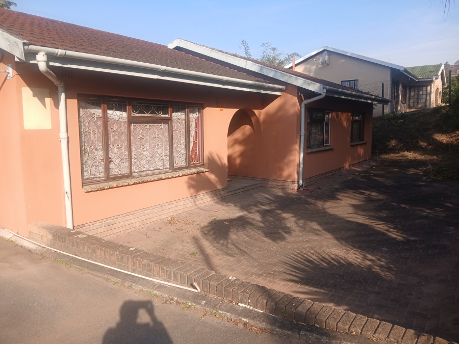 3 Bedroom Property for Sale in Regency Park KwaZulu-Natal