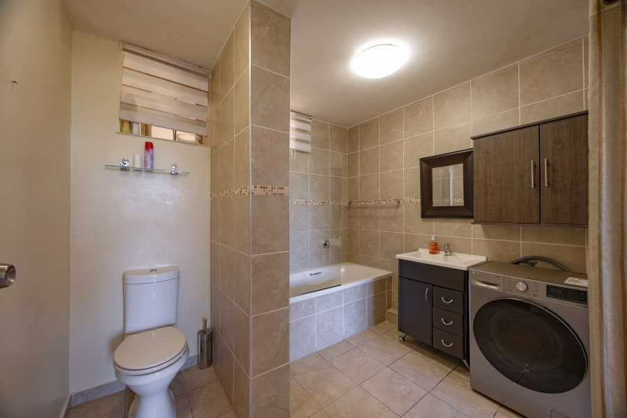 1 Bedroom Property for Sale in Prospect Hall KwaZulu-Natal