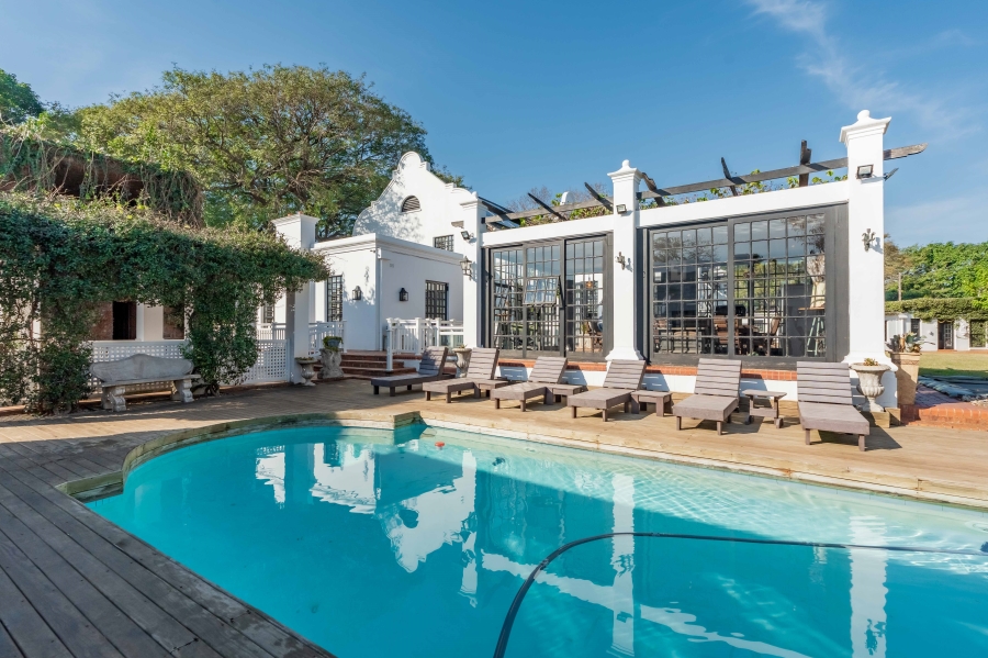 9 Bedroom Property for Sale in Cowies Hill KwaZulu-Natal