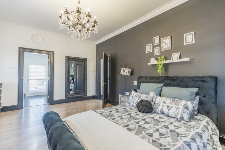 9 Bedroom Property for Sale in Cowies Hill KwaZulu-Natal