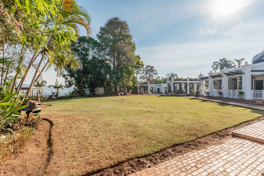 9 Bedroom Property for Sale in Cowies Hill KwaZulu-Natal