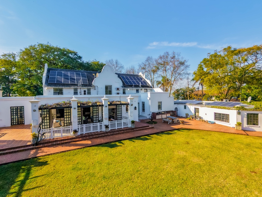 9 Bedroom Property for Sale in Cowies Hill KwaZulu-Natal